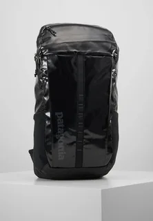 Patagonia black hole backpack